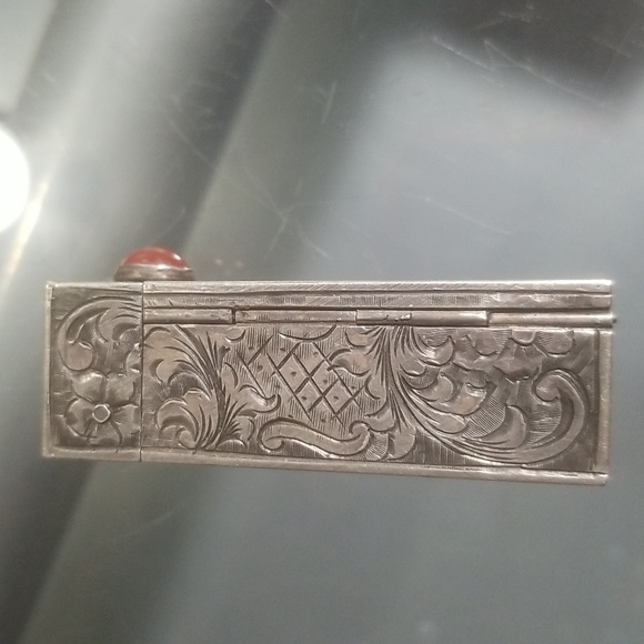 Vintage Silver Hand Etched Lipstick Compact - Picture 5 of 11
